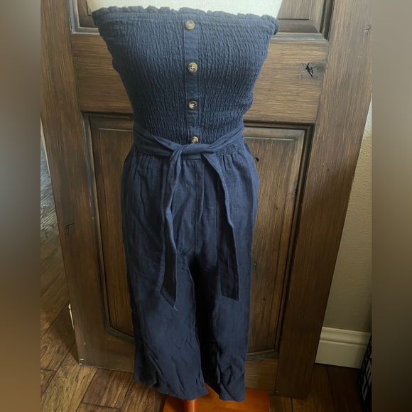 Abercrombie Strapless Smocked Linen Jumpsuit Medium - Picture 2 of 12
